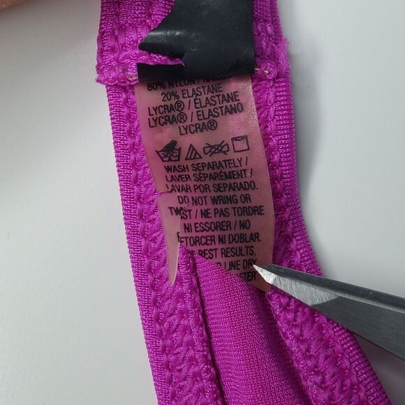 Victoria's Secret 36B Bikini Top Rio Twist Bold Magenta Very Sexy Swim Beach - Picture 9 of 11